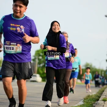 Runner Photo 8357161