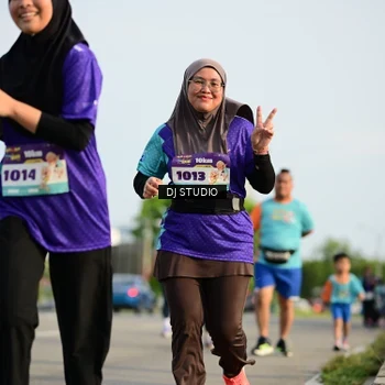 Runner Photo 8357165