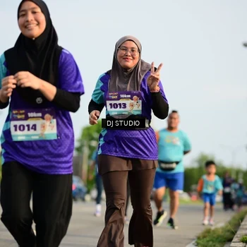 Runner Photo 8357169