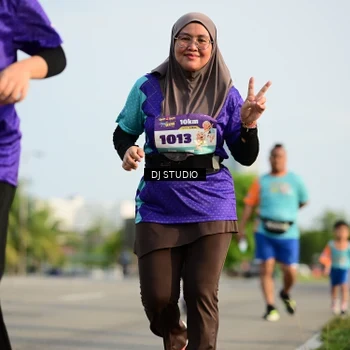 Runner Photo 8357173