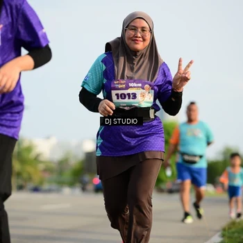 Runner Photo 8357176