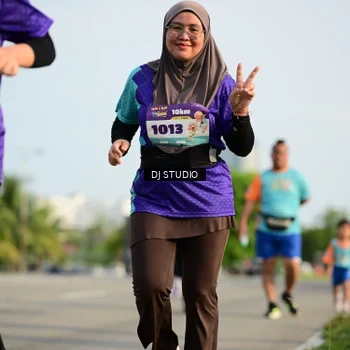 Runner Photo 8357179
