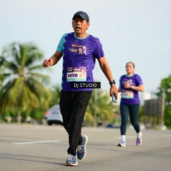 Runner Photo 8357194