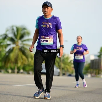 Runner Photo 8357197