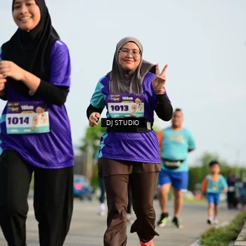 Runner Photo 8357201