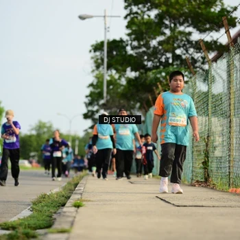 Runner Photo 8357208