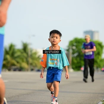 Runner Photo 8357218