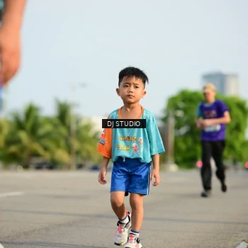 Runner Photo 8357222