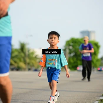 Runner Photo 8357228