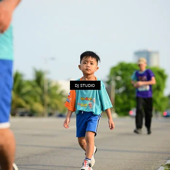 Runner Photo 8357234