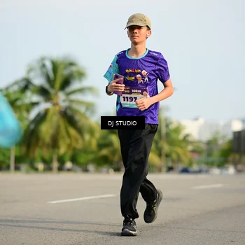 Runner Photo 8357237