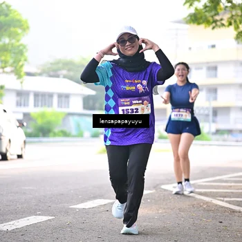 Runner Photo 8357244