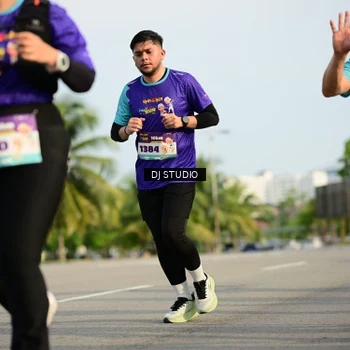 Runner Photo 8357261