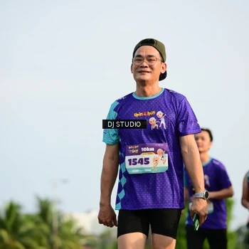 Runner Photo 8357265