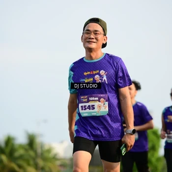Runner Photo 8357267