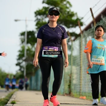 Runner Photo 8357299