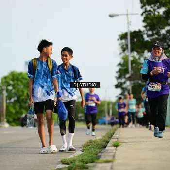 Runner Photo 8357346