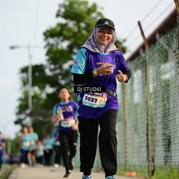 Runner Photo 8357353
