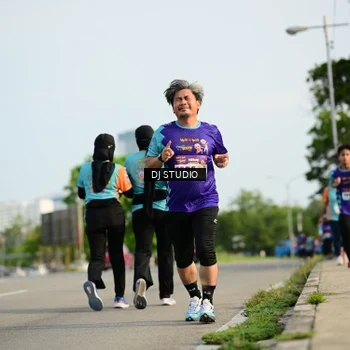 Runner Photo 8357366