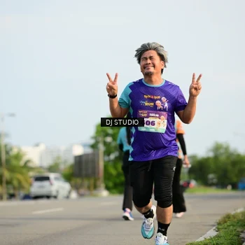 Runner Photo 8357375