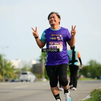 Runner Photo 8357378
