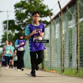 Runner Photo 8357388
