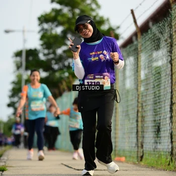 Runner Photo 8357406
