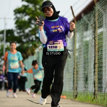 Runner Photo 8357409