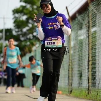Runner Photo 8357412