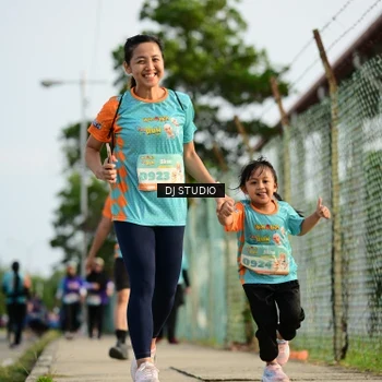 Runner Photo 8357419
