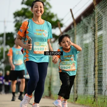 Runner Photo 8357424