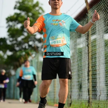Runner Photo 8357446