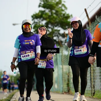 Runner Photo 8357460