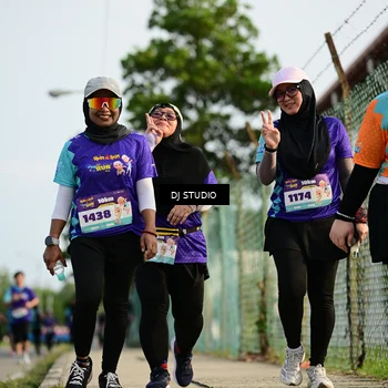 Runner Photo 8357464