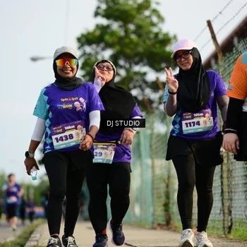 Runner Photo 8357476