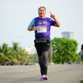 Runner Photo 8357502