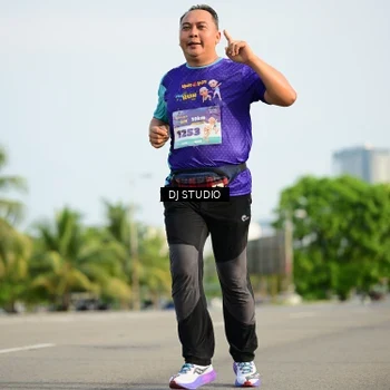Runner Photo 8357504
