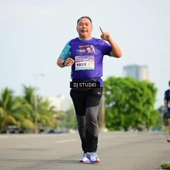 Runner Photo 8357511