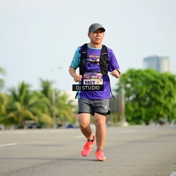 Runner Photo 8357518