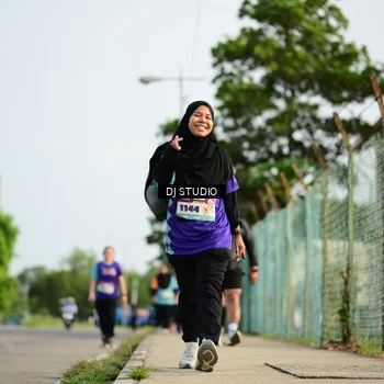 Runner Photo 8357526