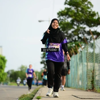 Runner Photo 8357529