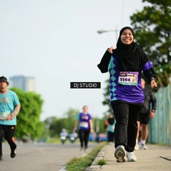 Runner Photo 8357531