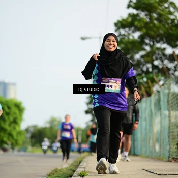 Runner Photo 8357533