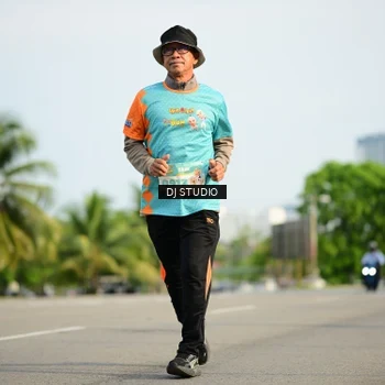 Runner Photo 8357546