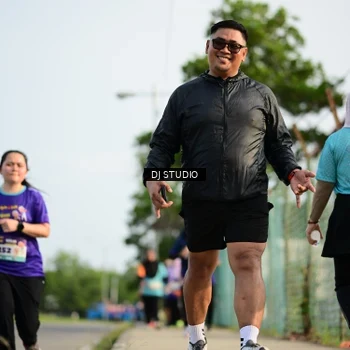 Runner Photo 8357558