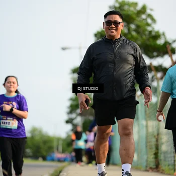 Runner Photo 8357571