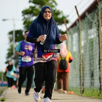 Runner Photo 8357587