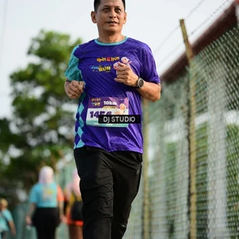 Runner Photo 8357590