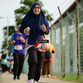 Runner Photo 8357596