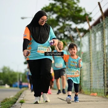 Runner Photo 8357600